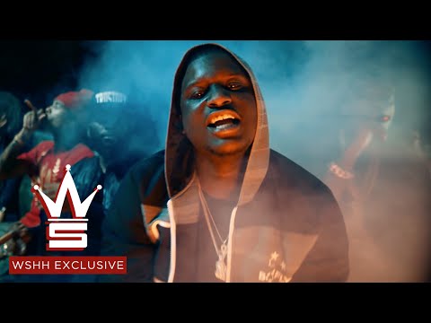 「Zoey Dollaz - Blow A Check」ミュージックビデオのサムネイル画像です。